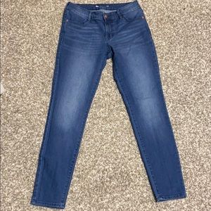 Old Navy Size 4 Super Skinny Jeans